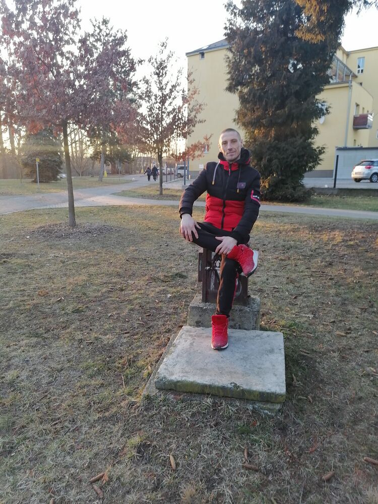  25776310  , 35 ,    Plzen