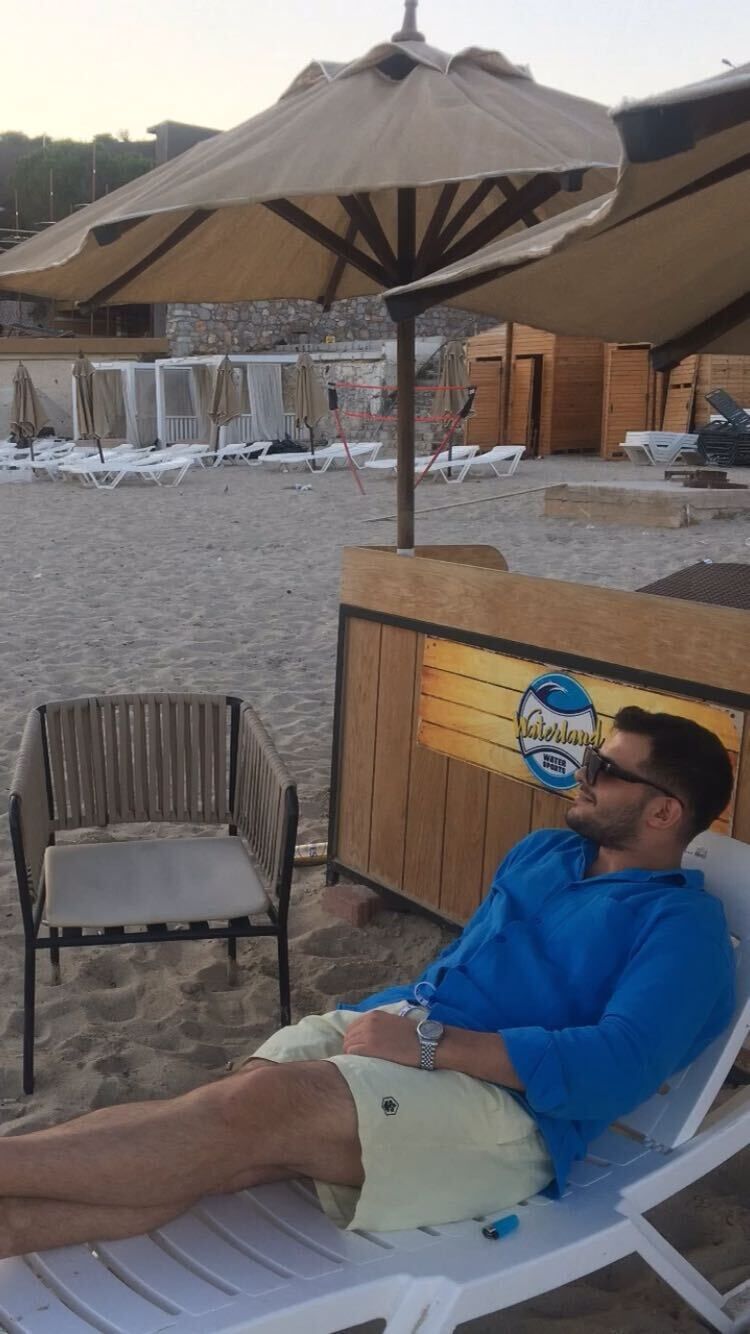  44779170  Baris, 26 ,    Cesme