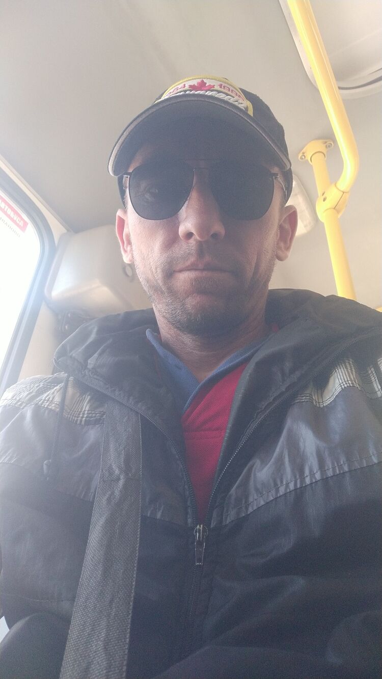 35315130  Roma, 40 ,    