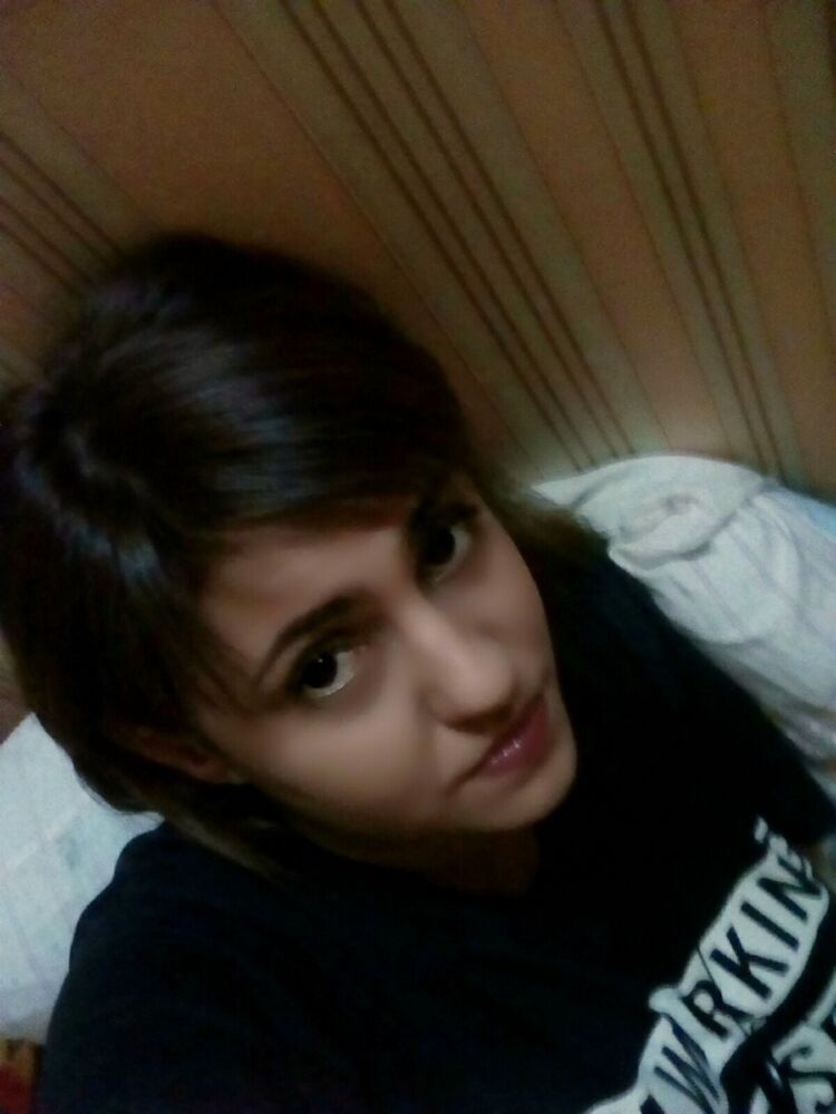  19323480  Anna, 29 ,    