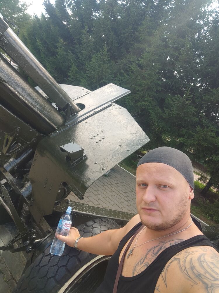  28983020  Oleg, 35 ,    