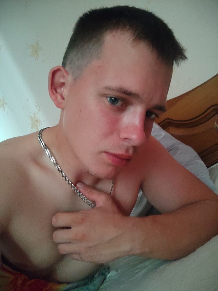 ,   Ilya, 22 ,   ,   