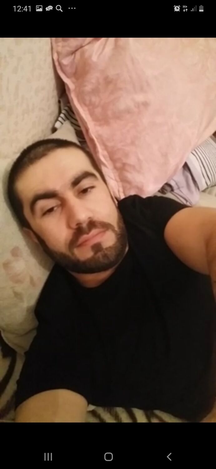  44498370  , 37 ,    