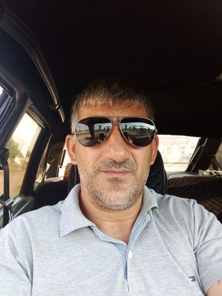  -,   Kamil, 45 ,   