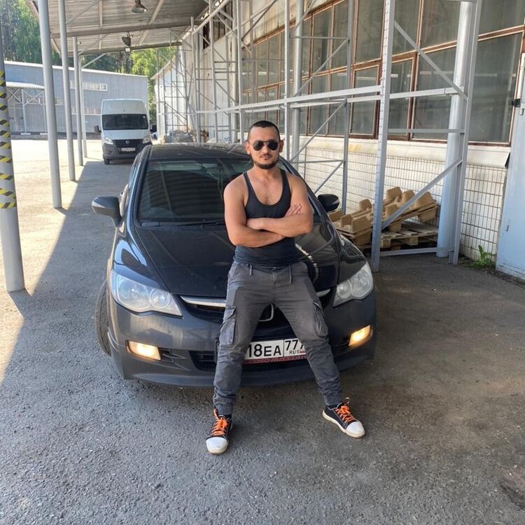  28128290  Jorj, 32 ,    