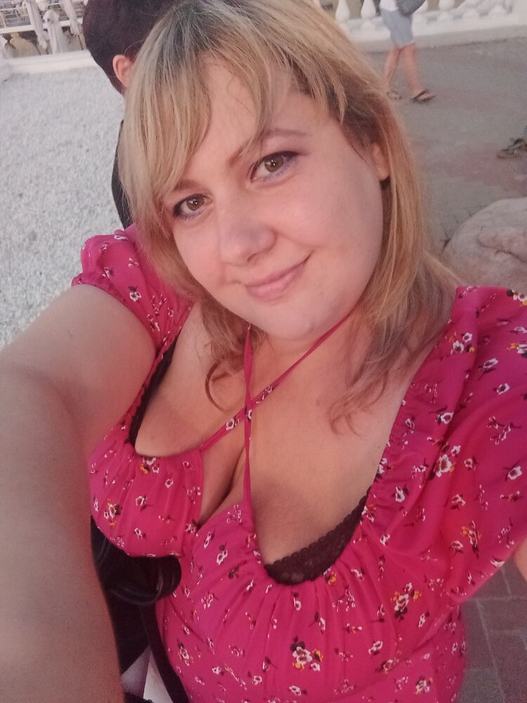  45702660  , 37 ,    