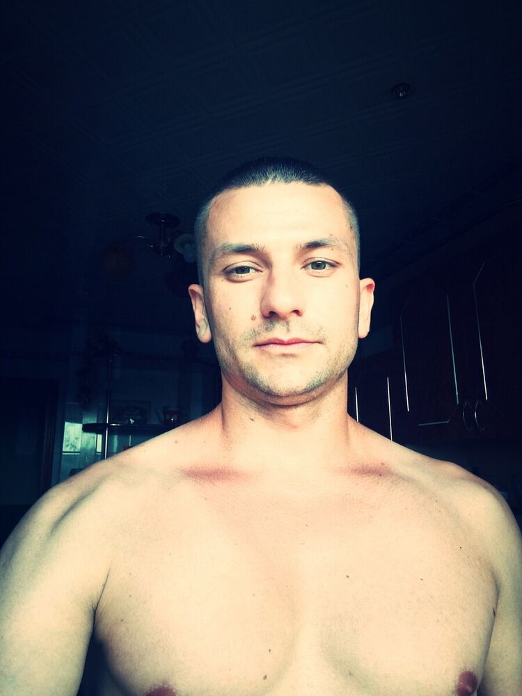  ,   Artem_Palagu, 33 ,   ,   , c 