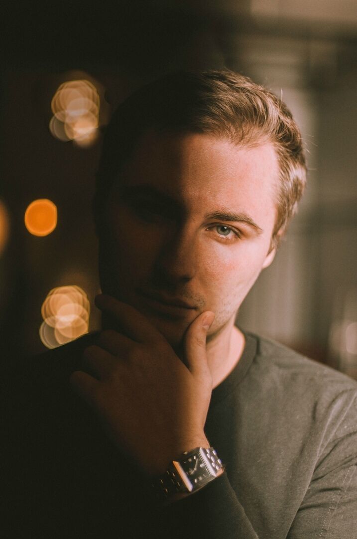  -,   , 30 ,     , 