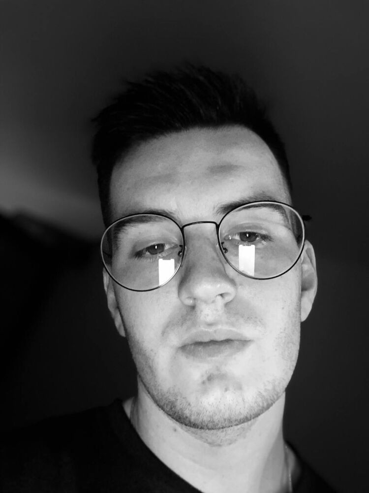  54221560  Alexey, 29 ,    