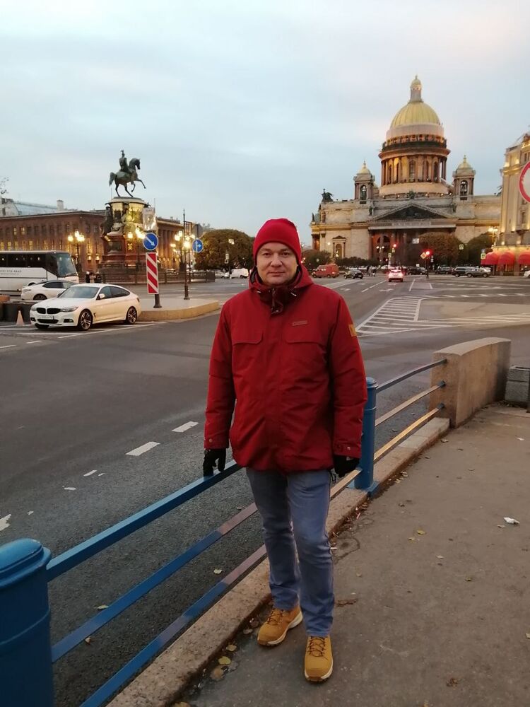  ,   Kiryl, 41 ,   c 