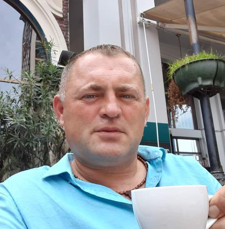  ,   Albert, 49 ,   ,   