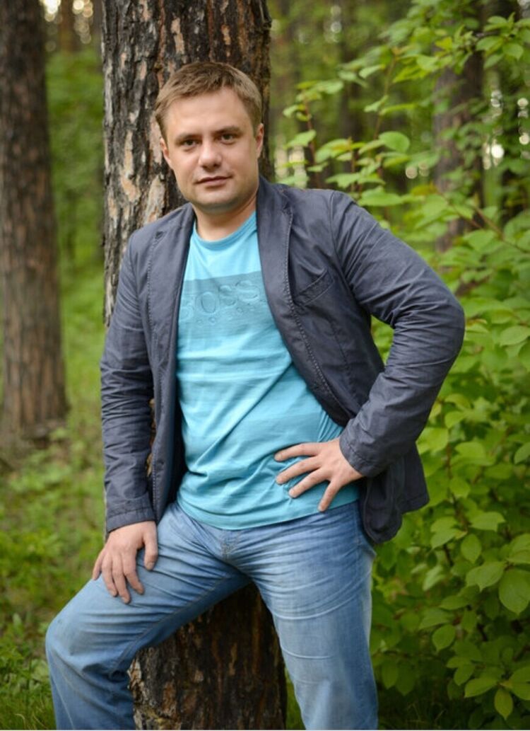  ,   Alex, 37 ,   ,   