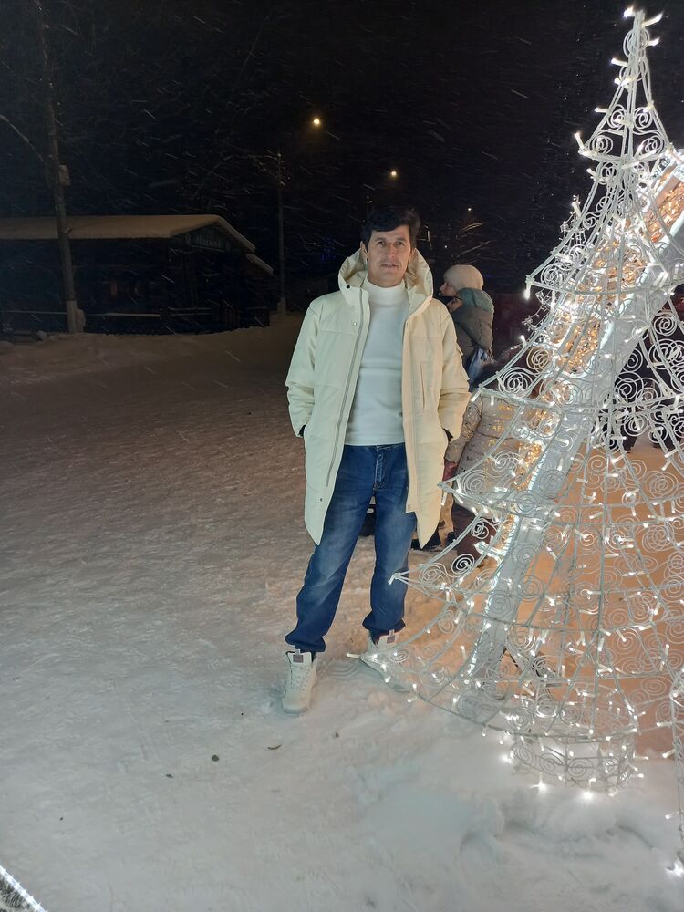   ,   Samir, 51 ,   ,   