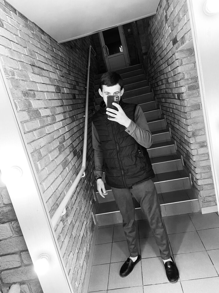  42376640  , 23 ,    