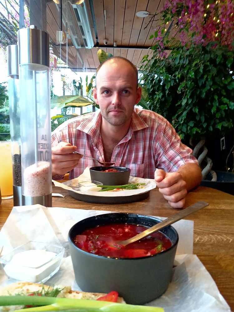  45424760  Kirill, 33 ,    