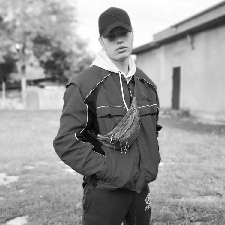  ,   Marcel, 26 ,   ,   