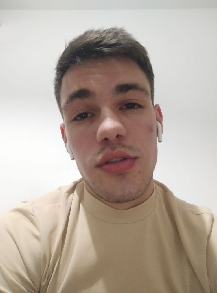  ,   Slashe, 21 ,   ,   