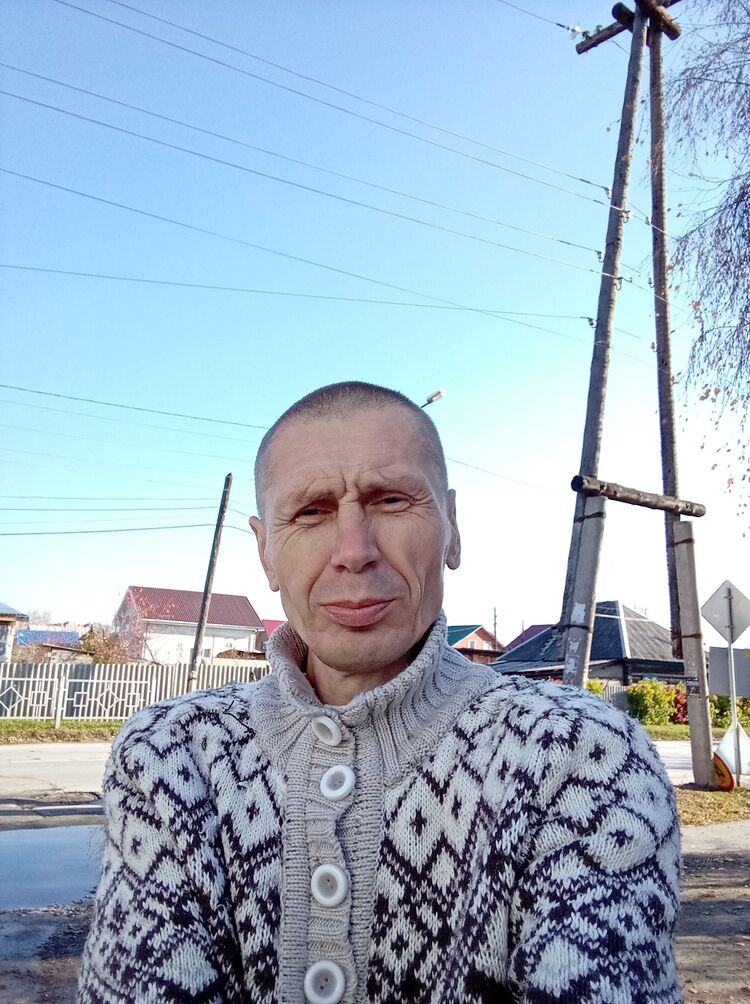  38674810  , 52 ,    