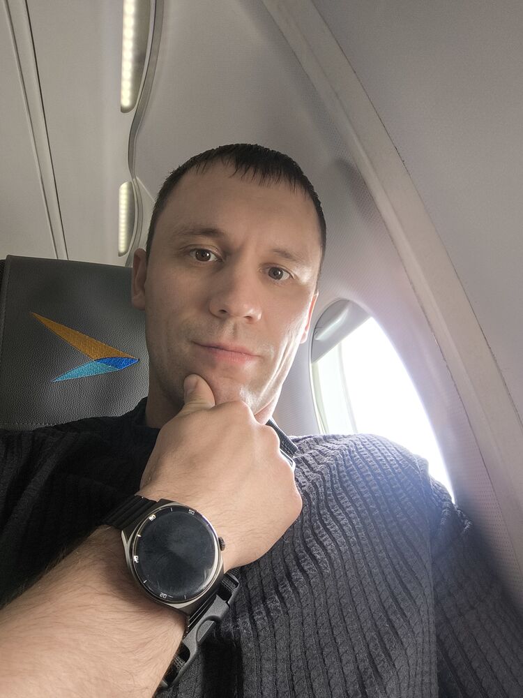  ,   Oleg, 31 ,   ,   , c , 