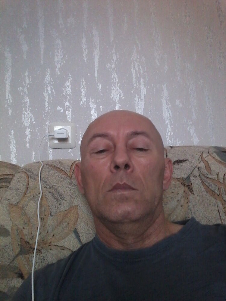  21792810  , 56 ,    
