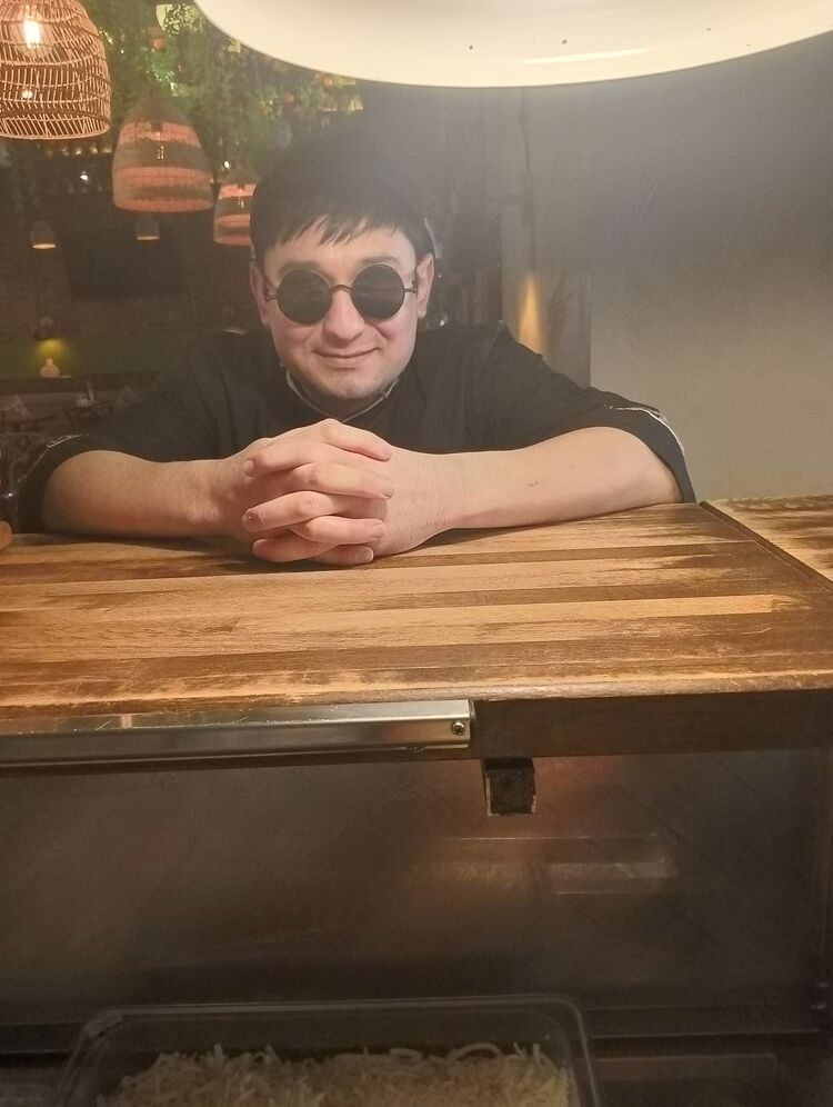  45922670  , 33 ,    