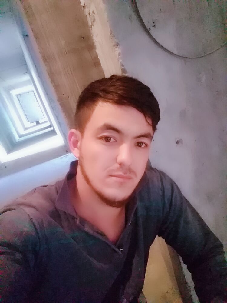  33116900  Temur, 27 ,    