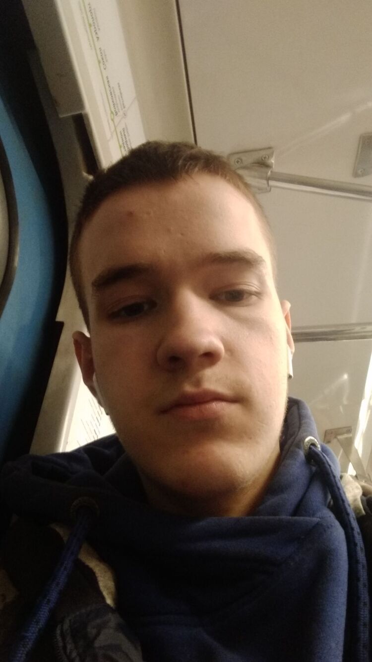  53817640  , 18 ,    