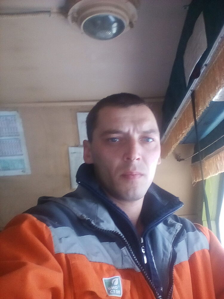 ���� 8979130 ������� ����, 42 ����, ���� ���������� � �����������