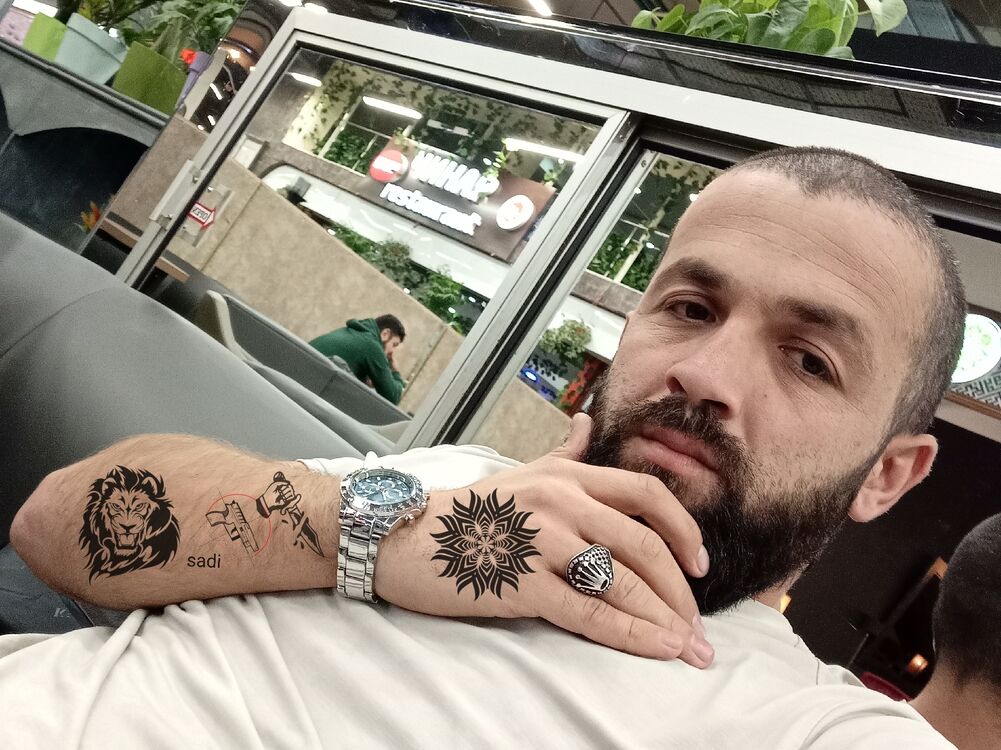  33884320  Sadi, 29 ,    