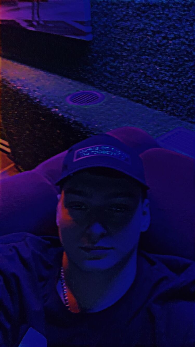 ���� 33382310 ����� ����, 21 ���, ���� ���������� � �������������