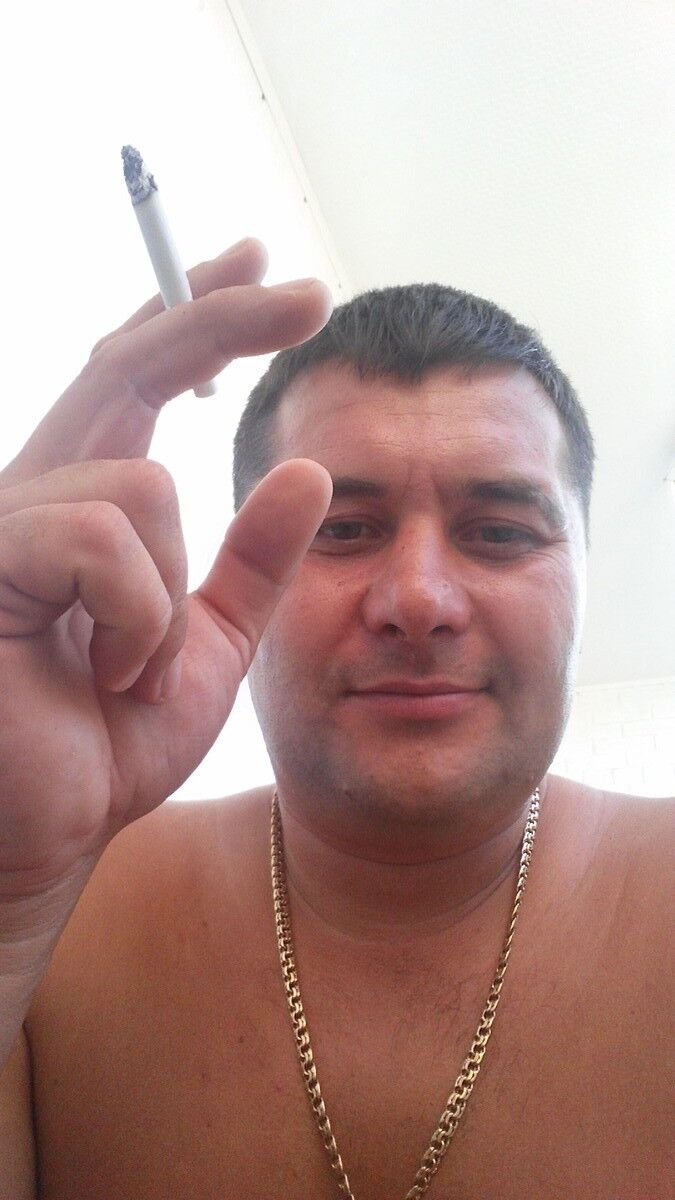  ,   Oleg, 48 ,  