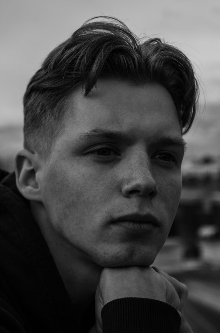  ,   , 28 ,   c 