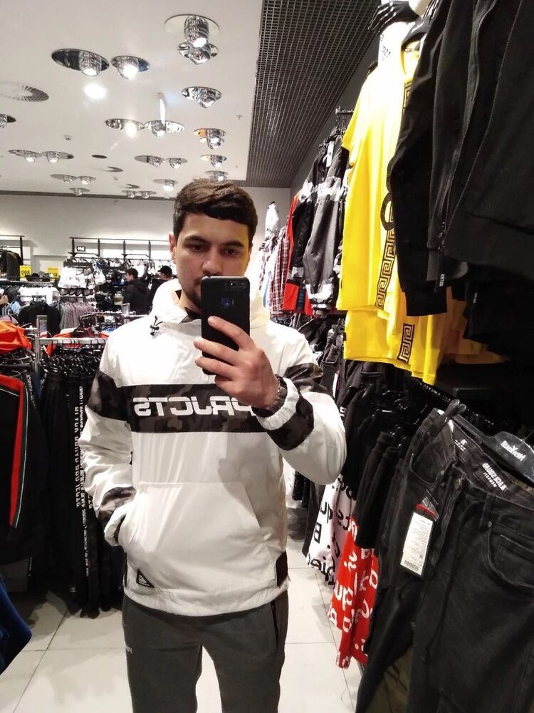  18951040  Shoxrux, 33 ,    