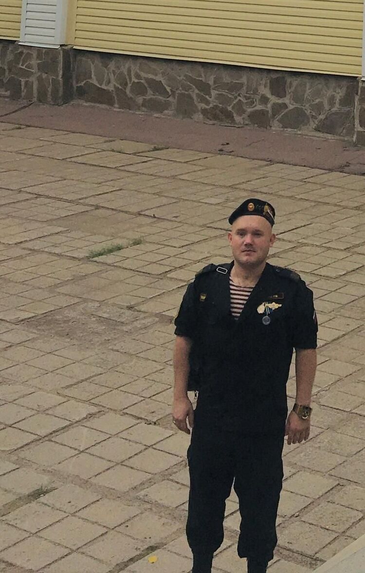  38379130  , 29 ,    