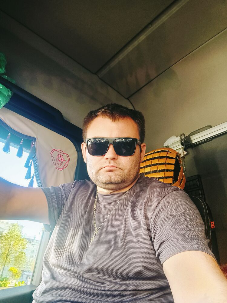  52090580  , 41 ,    