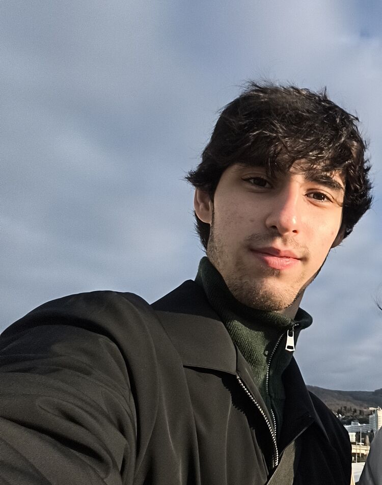 ���� 56193230 ����� JHON, 19 ���, ���� ���������� � �������