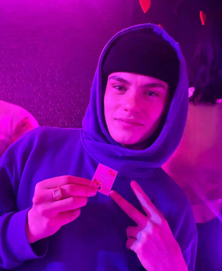  ,   , 22 ,   ,   