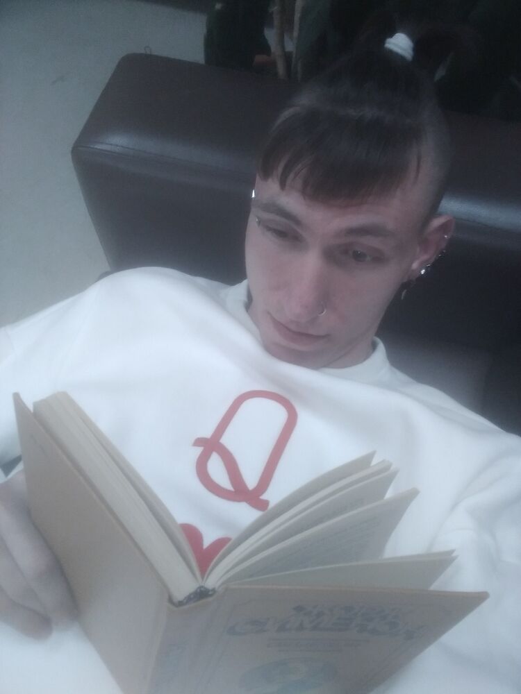  ,   ˸, 25 ,     , c 