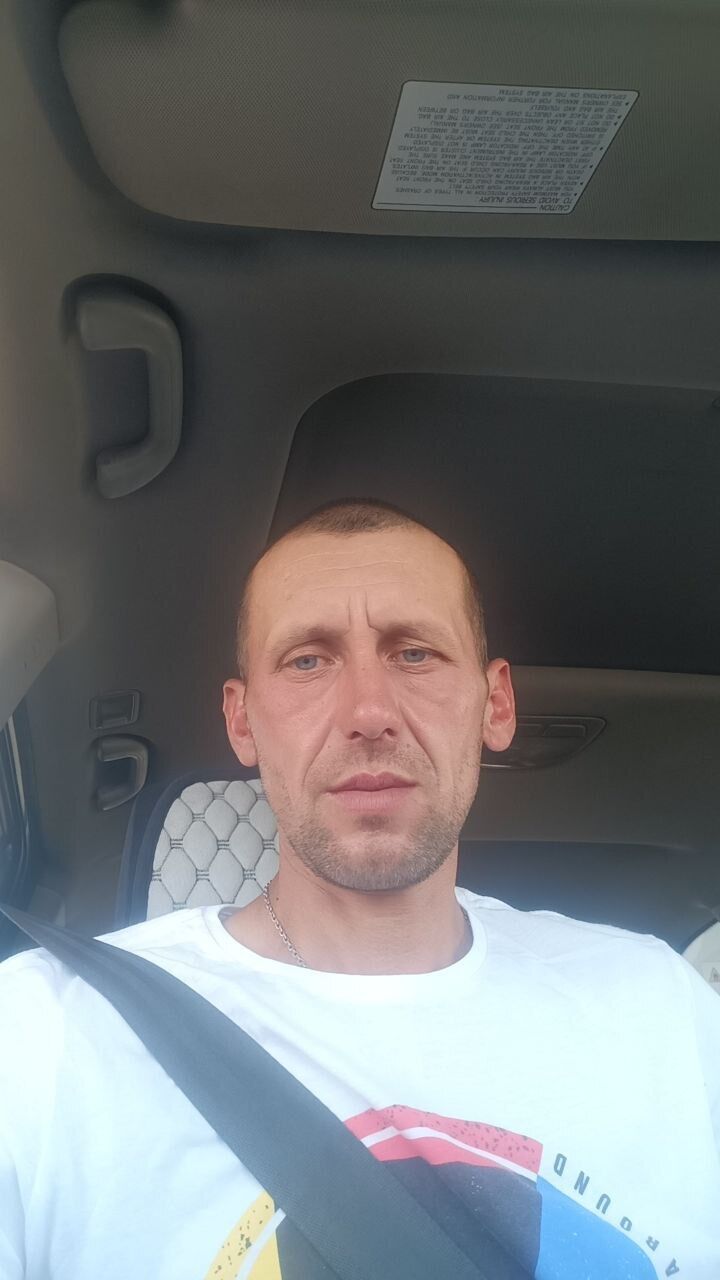  28391530  , 42 ,    