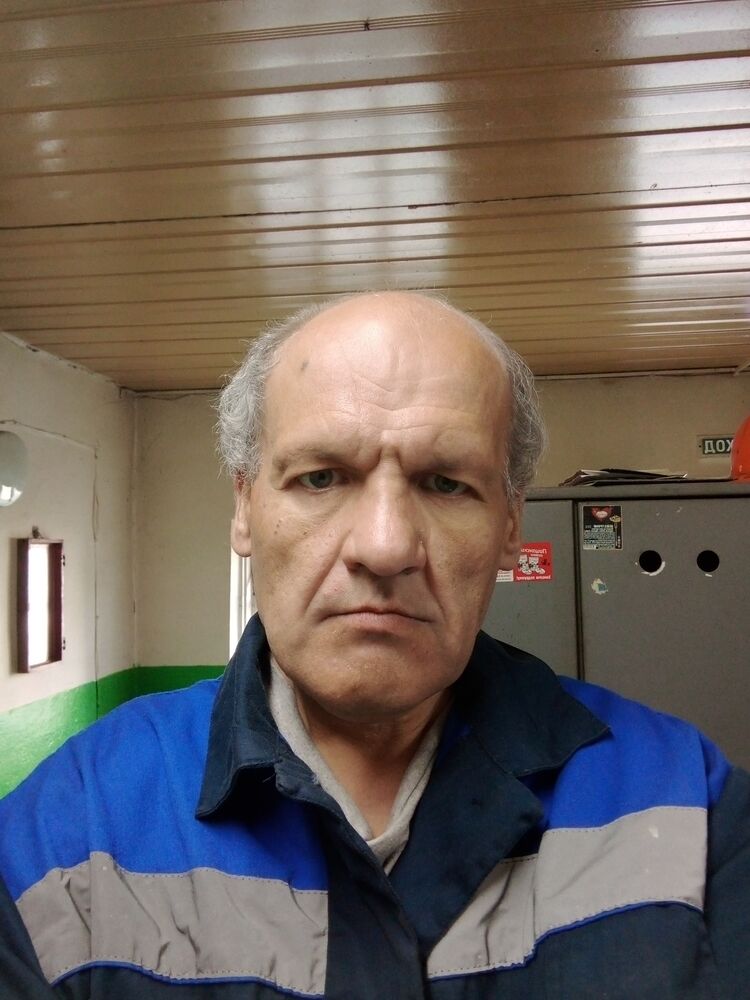  34692680  , 49 ,    