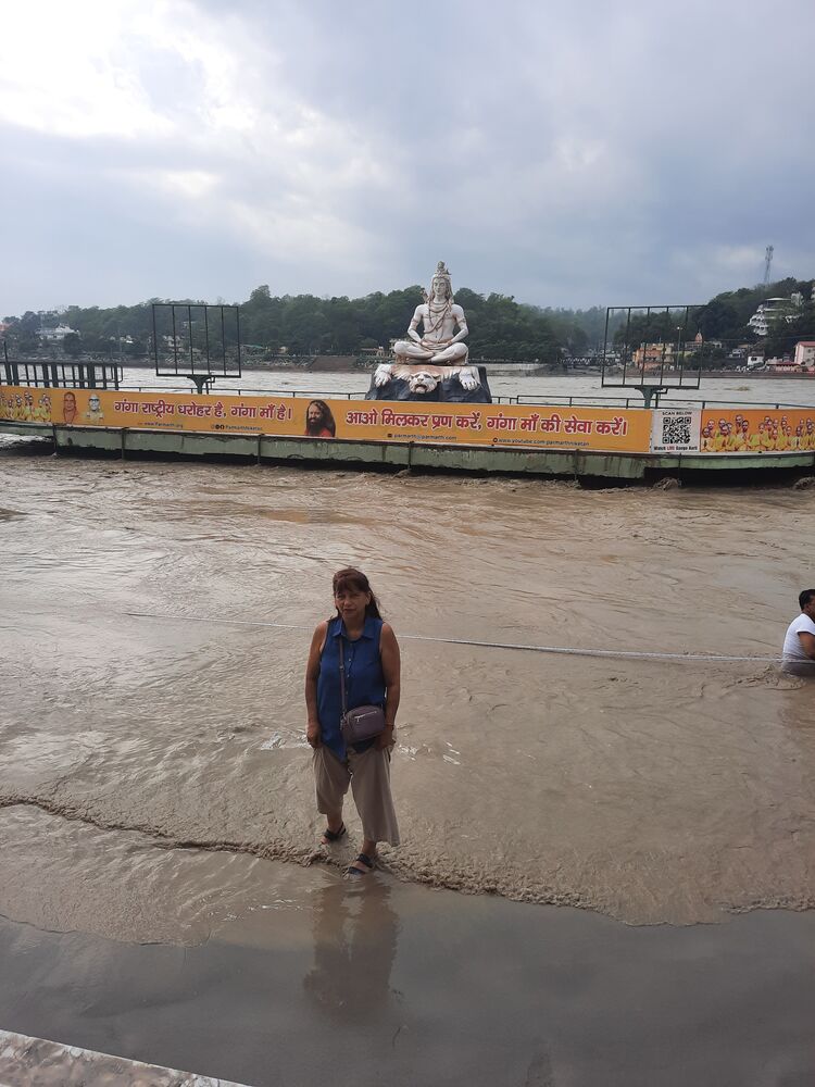  Azor,   , 52 ,   c 