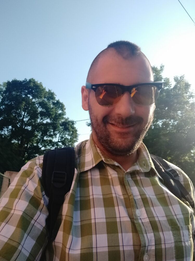  Backa Topola,   Dragoslav, 37 ,   ,   , c , 