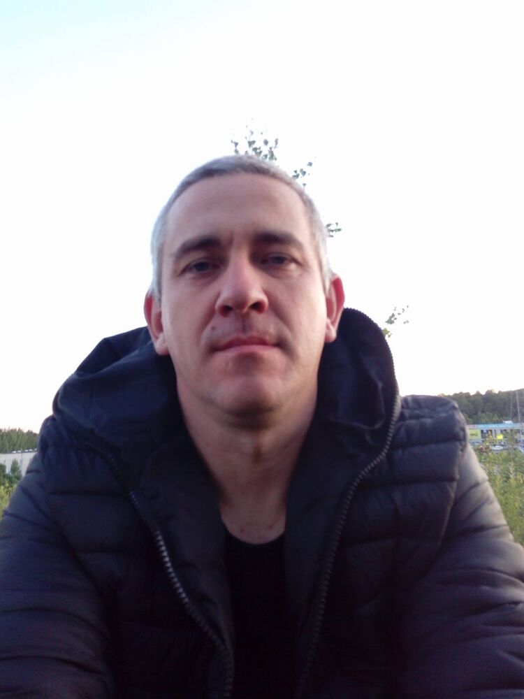  13309160  Anatoliy, 49 ,    