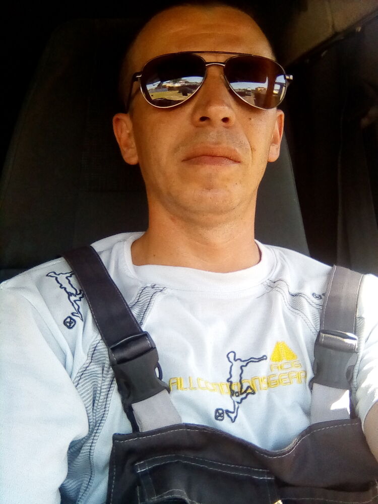  23045620  , 42 ,    