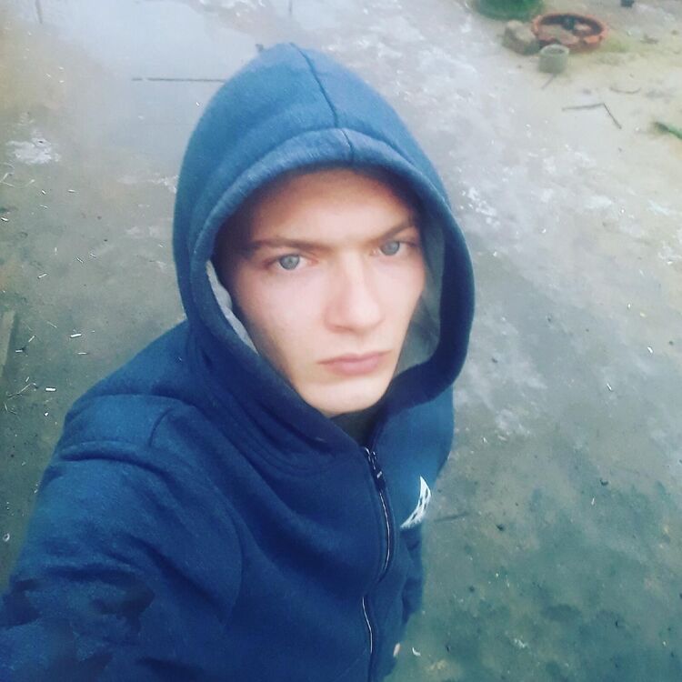  26732820  , 27 ,    