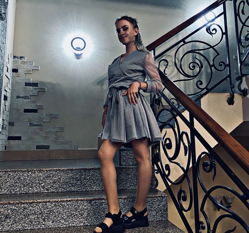  --,   , 24 ,   ,   