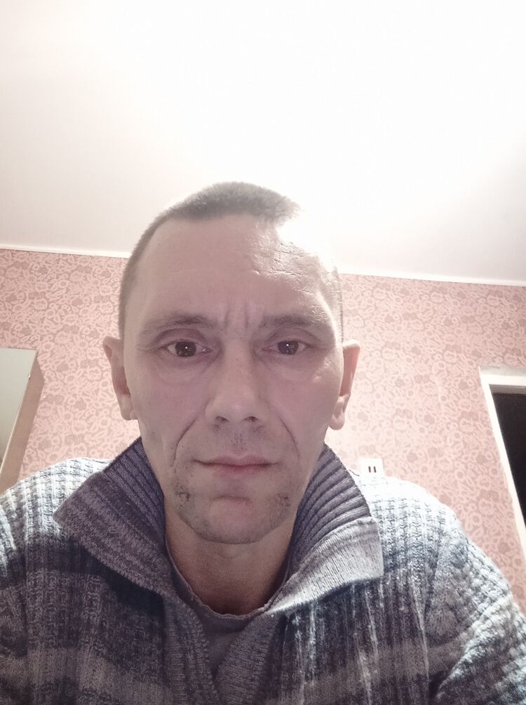  31961750  , 37 ,    