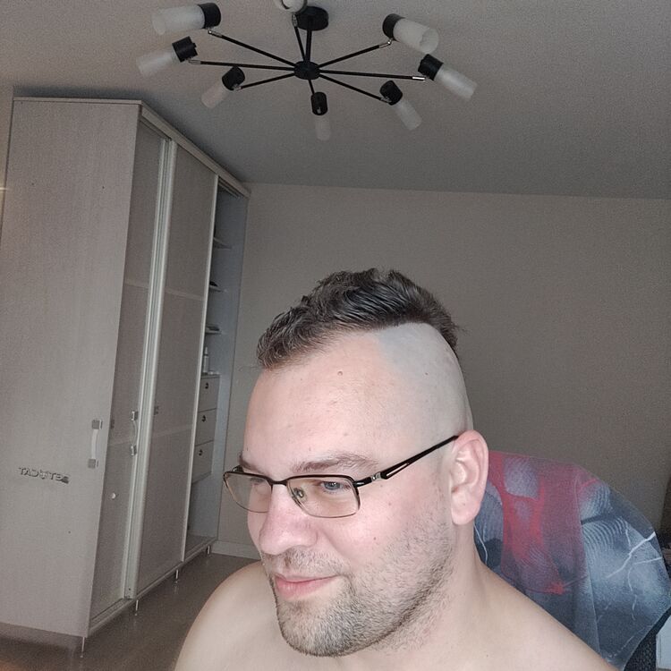  51717650  , 36 ,    -