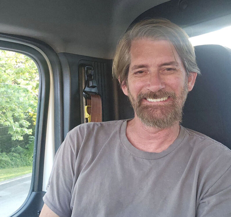  45380610  Michael Alex, 55 ,    Lambeth