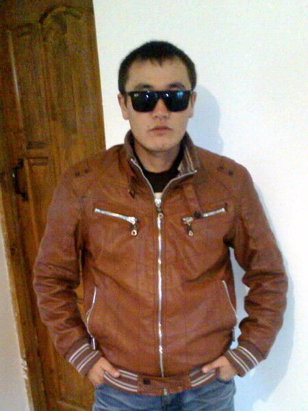  4147380  Mirbek, 36 ,    